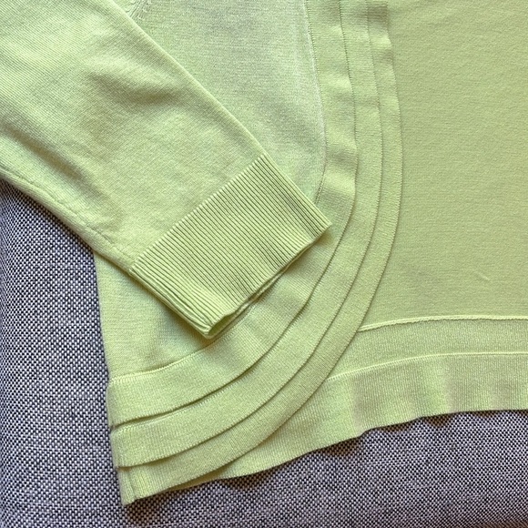Y2K Ruffle Cardigan In Shade Lime Green, Circa 2007 Size: XL - Picture 6 of 16